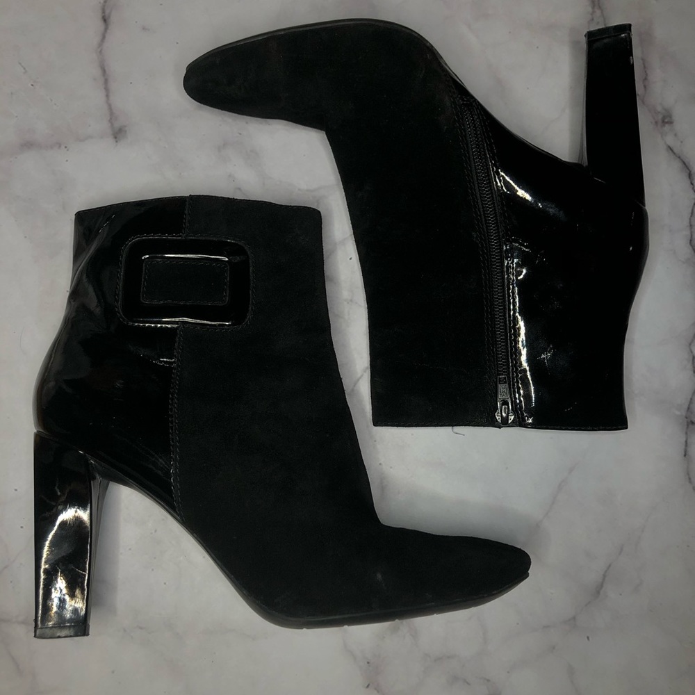 Nine West Womens ankle boot 9 black triangle heel